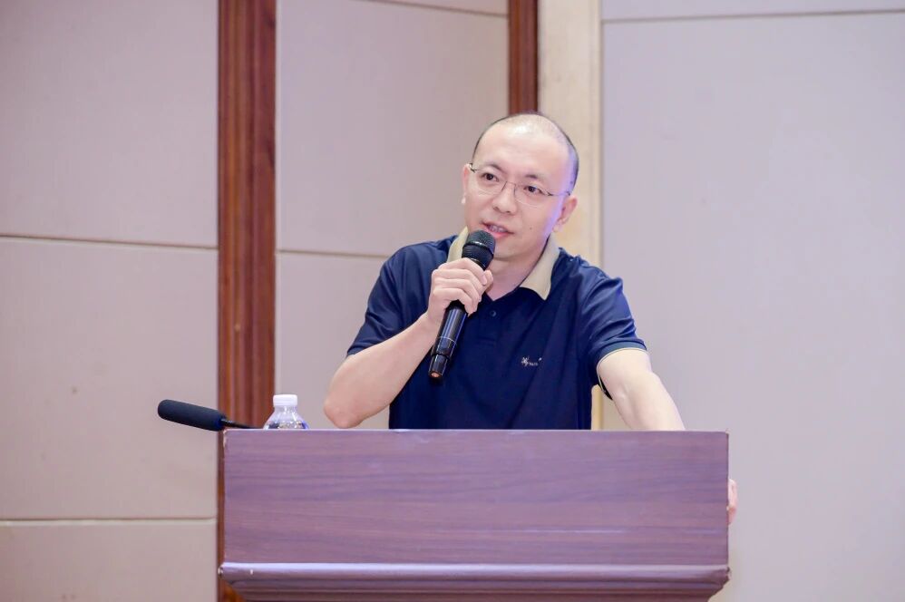 官网124.jpg